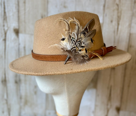 Brooch/Hat Pin in Natural Pheasant