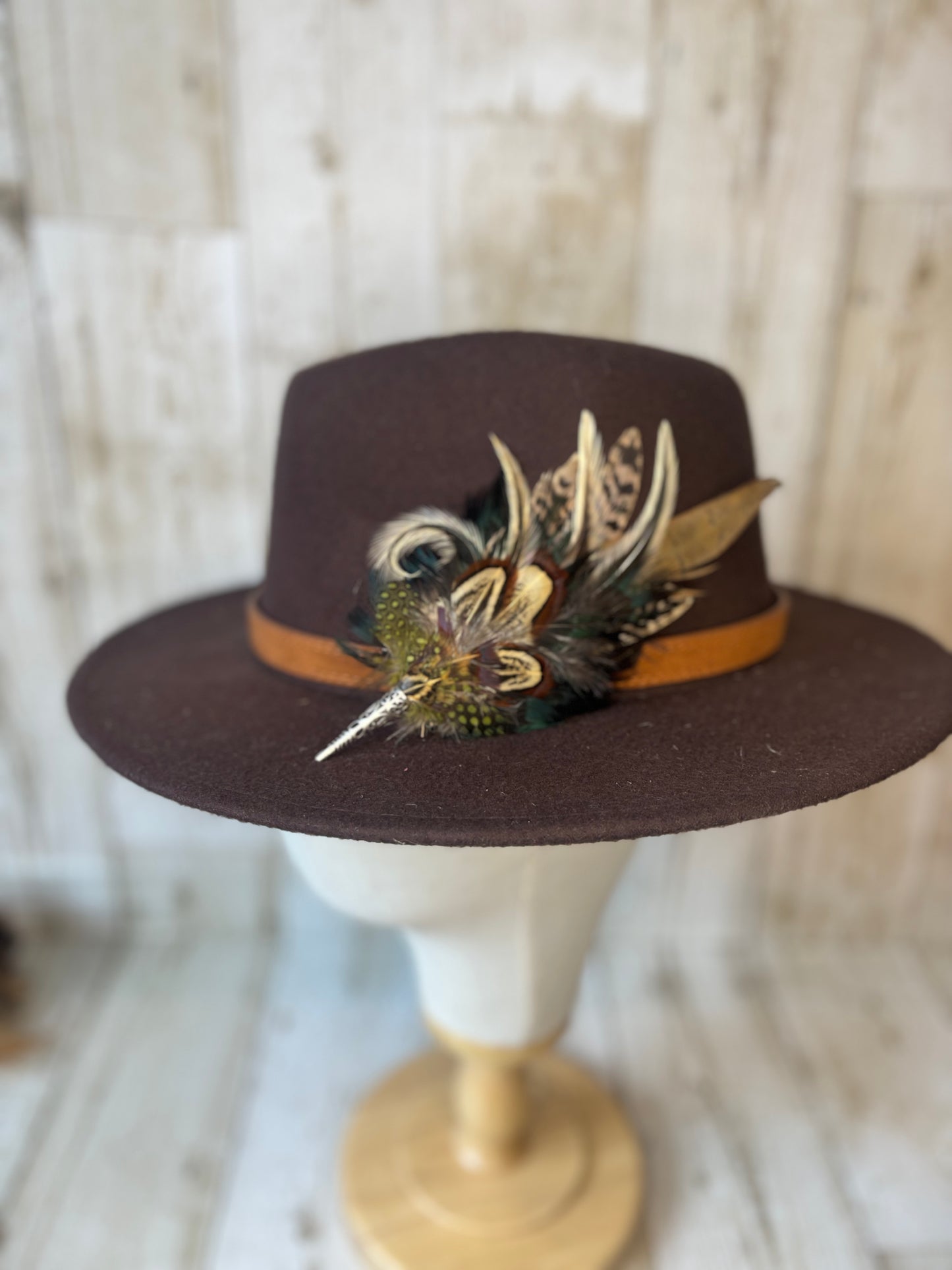 Gift Boxed Brooch/Hat Pin in Natural Pheasant