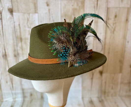 Pheasant feather and peacock feather pin.