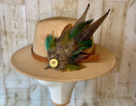 Cheviot Range Medium Hat Pin